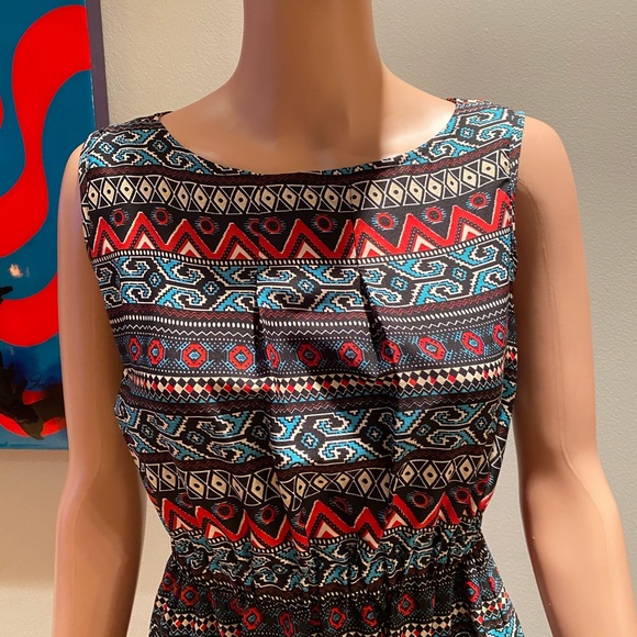 **Multicolored Dress** - Picture 6 of 7